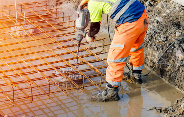 Best Driveway Concrete Repair  in Bloomington, MN